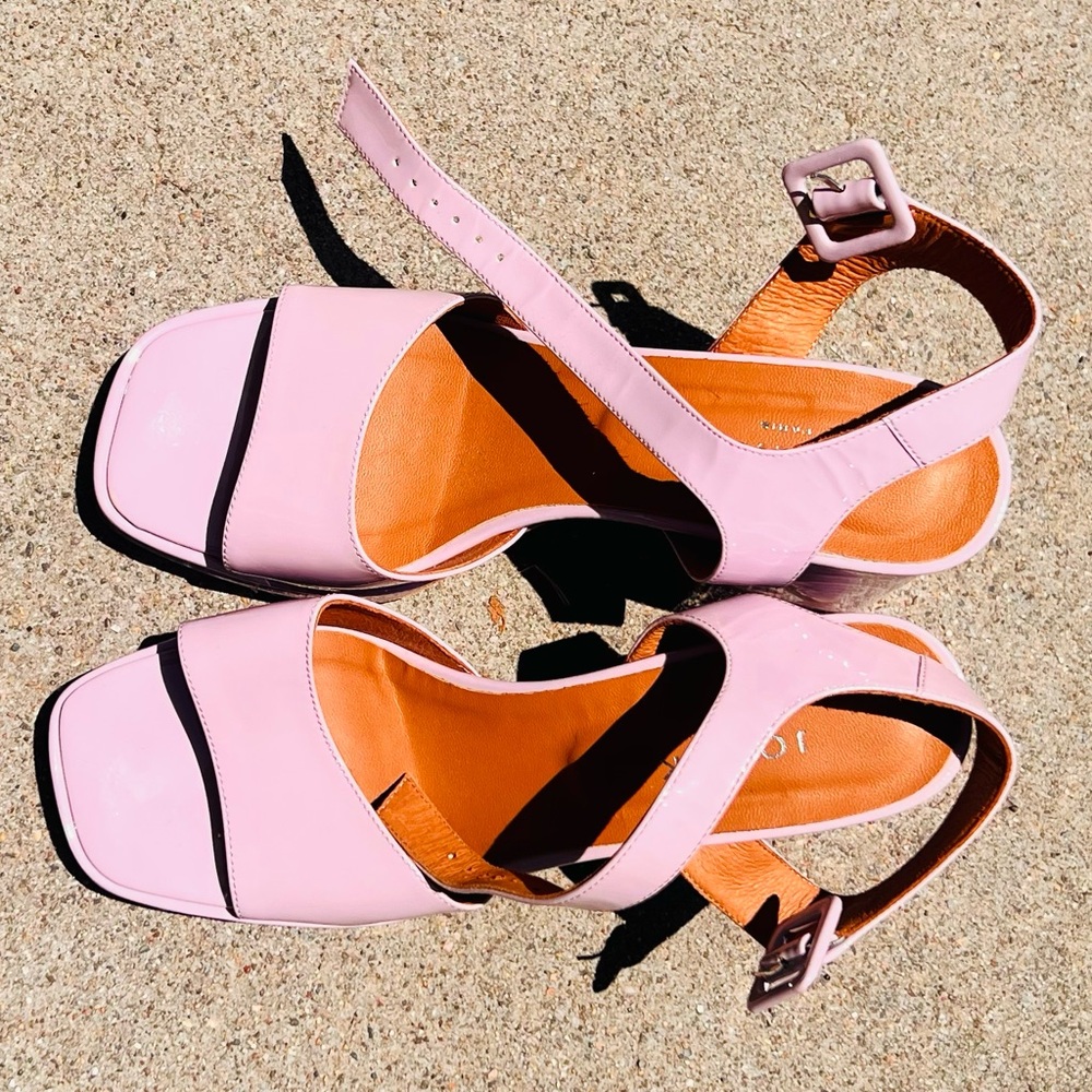 Chic Pink Women's Sandals
